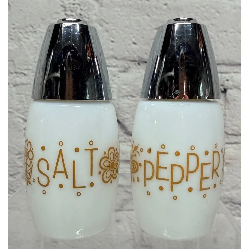 Vintage Gemco Westinghouse Butterfly Gold Salt Pepper Shakers - Pyrex Corelle